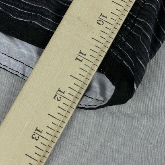 Billabong Swim Trunks Board Shorts Men’s 38 Black White Striped Skater Grunge - Picture 14 of 16